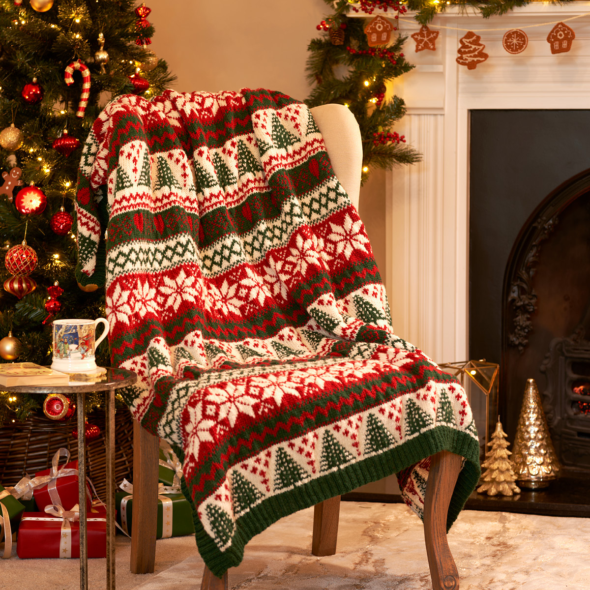 West Yorkshire Spinners Woodside Fair Isle Festive Blanket Kit product image